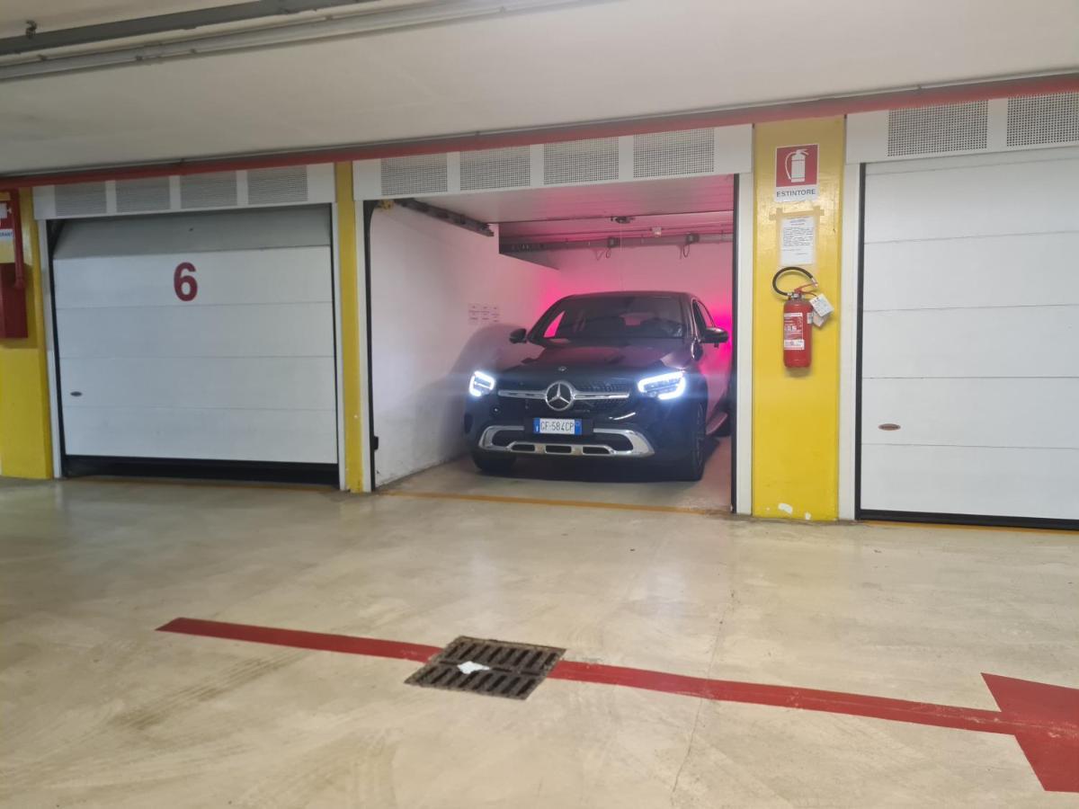 "Libeccio Apartment" Con Garage Privato Lido di Camaiore Kültér fotó