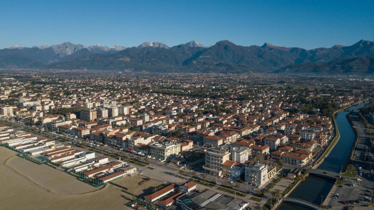 "Libeccio Apartment" Con Garage Privato Lido di Camaiore Kültér fotó